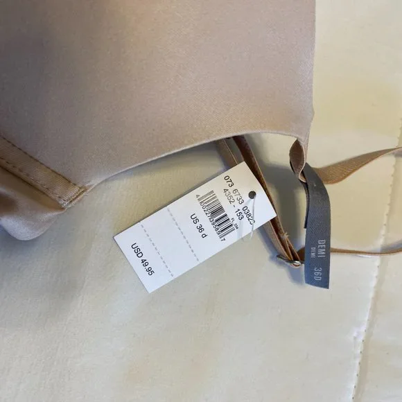 Aerie Real Sunnie Demi Bra - NWT - Picture 6 of 7